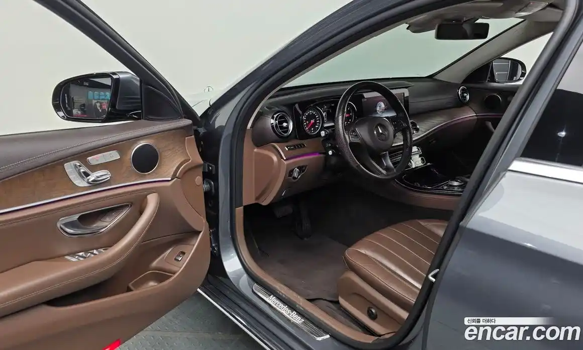 Mercedes-Benz E-Class 2018 1.9 автомат (гидро), фото 13