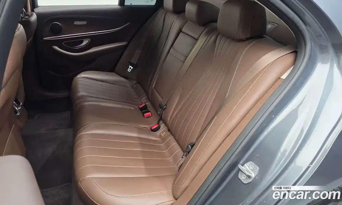 Mercedes-Benz E-Class 2018 1.9 автомат (гидро), фото 16