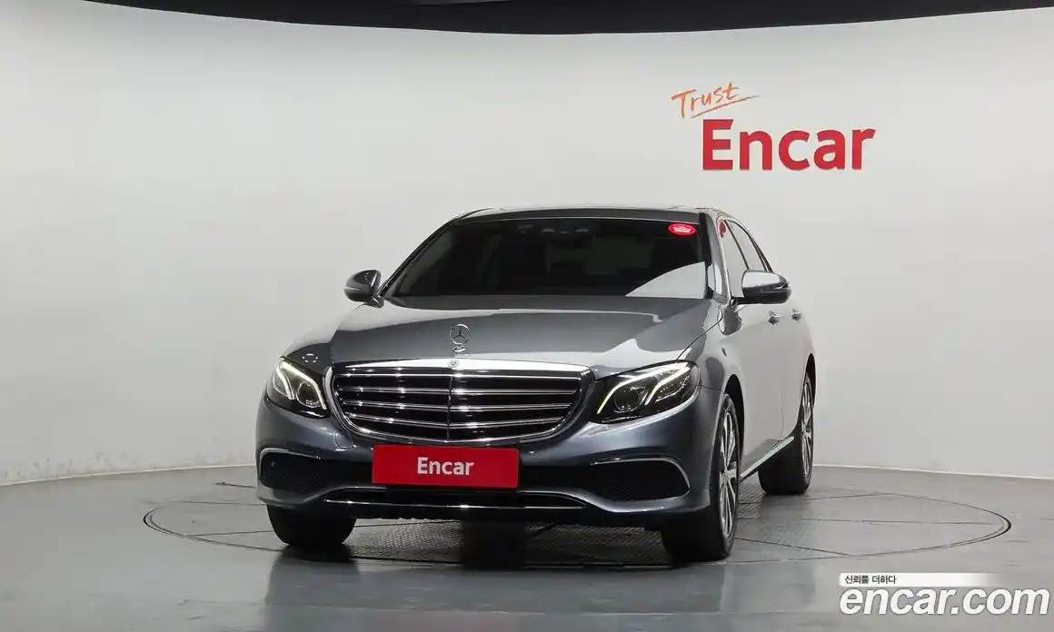 Mercedes-Benz E-Class 2018 1.9 автомат (гидро), фото 3