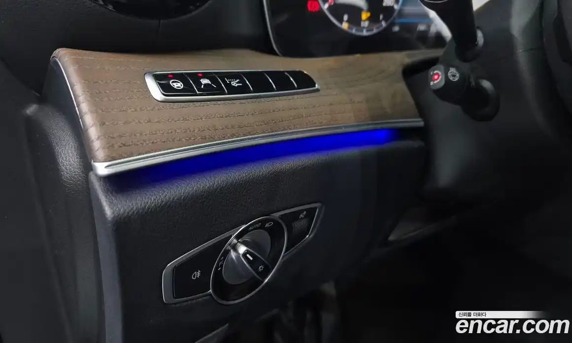 Mercedes-Benz E-Class 2020 2.0 автомат (гидро), фото 14