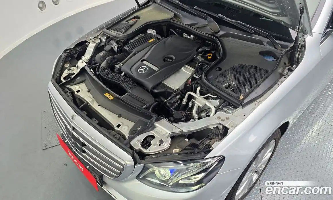 Mercedes-Benz E-Class 2020 2.0 автомат (гидро), фото 6