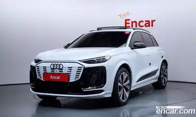 Audi SQ6 e-tron, 2025, 6 187 км