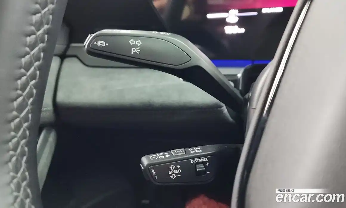 Audi SQ6 e-tron 2025 0.2 автомат (гидро), фото 32
