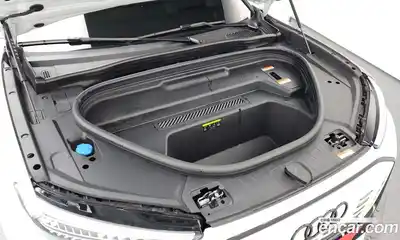 Audi SQ6 e-tron 2025 0.2 автомат (гидро), миниатюра 6