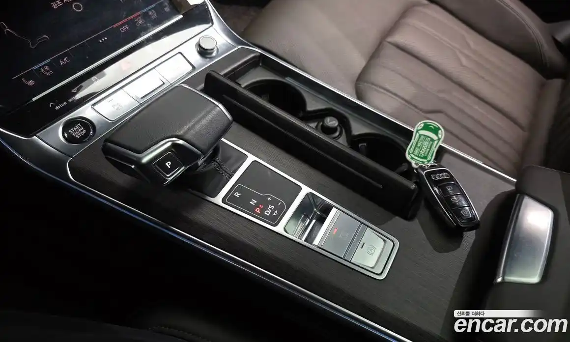 Audi A7 2022 3.0 автомат (гидро), фото 9