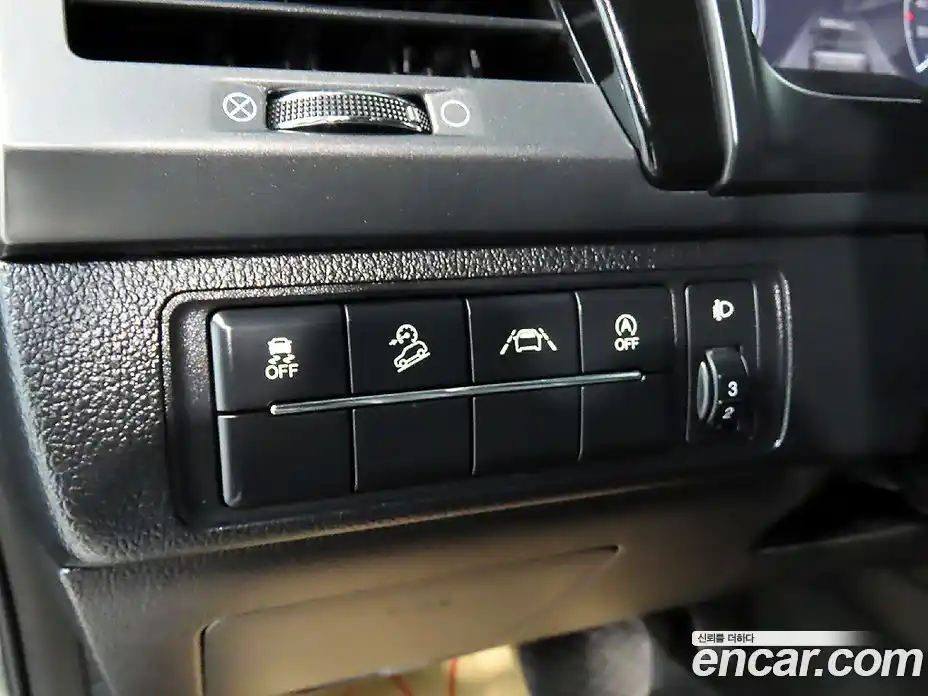 SsangYong Rexton 2022 2.2 автомат (гидро), фото 13