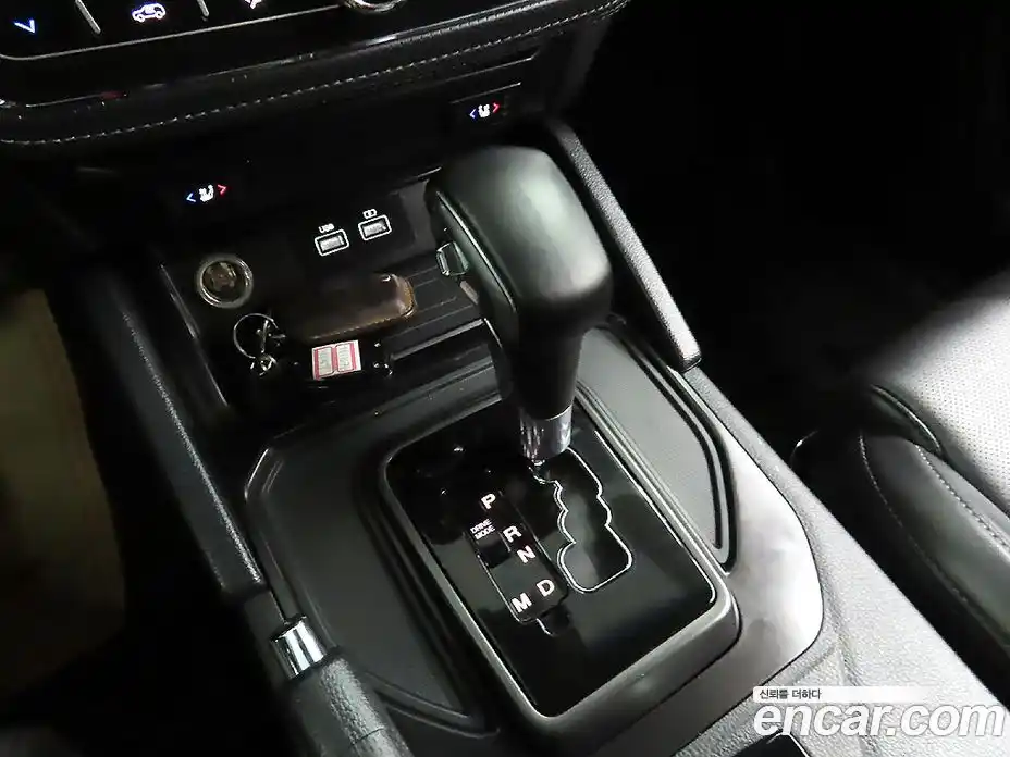SsangYong Rexton 2022 2.2 автомат (гидро), фото 9