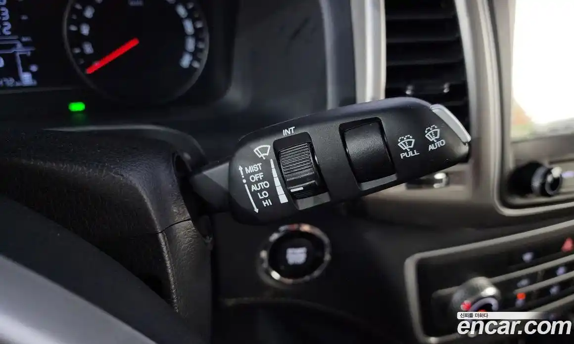 SsangYong Rexton 2018 2.2 автомат (гидро), фото 26