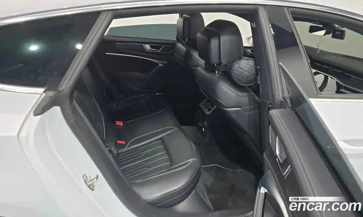 Audi A7 2020 3.0 автомат (гидро), фото 17