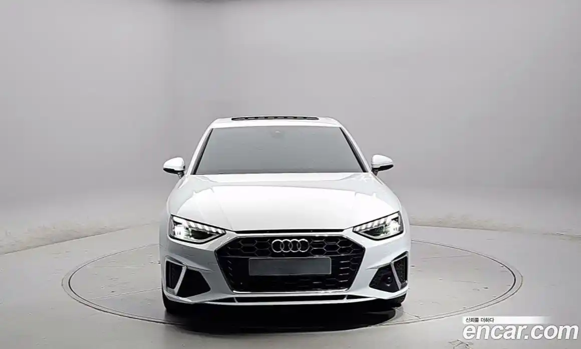 Audi A4 2021 2.0 автомат (гидро), фото 3