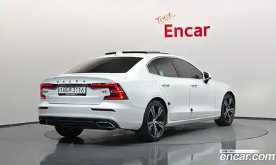 Volvo S60 2019 2.0 автомат (гидро), миниатюра 2