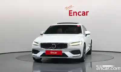Volvo S60 2019 2.0 автомат (гидро), миниатюра 3