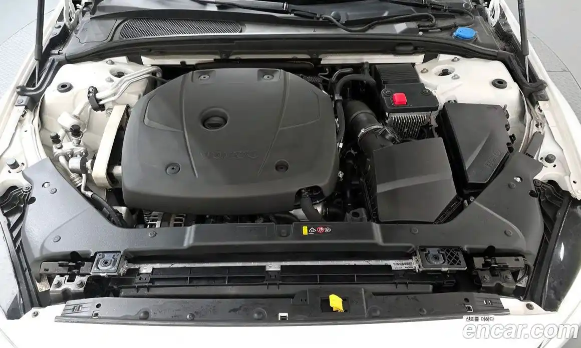 Volvo S60 2019 2.0 автомат (гидро), фото 6