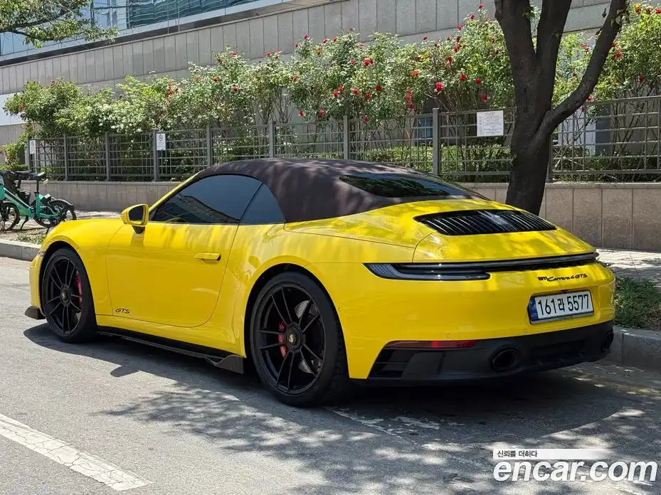 Porsche 911 2023 3.0 автомат (гидро), фото 4