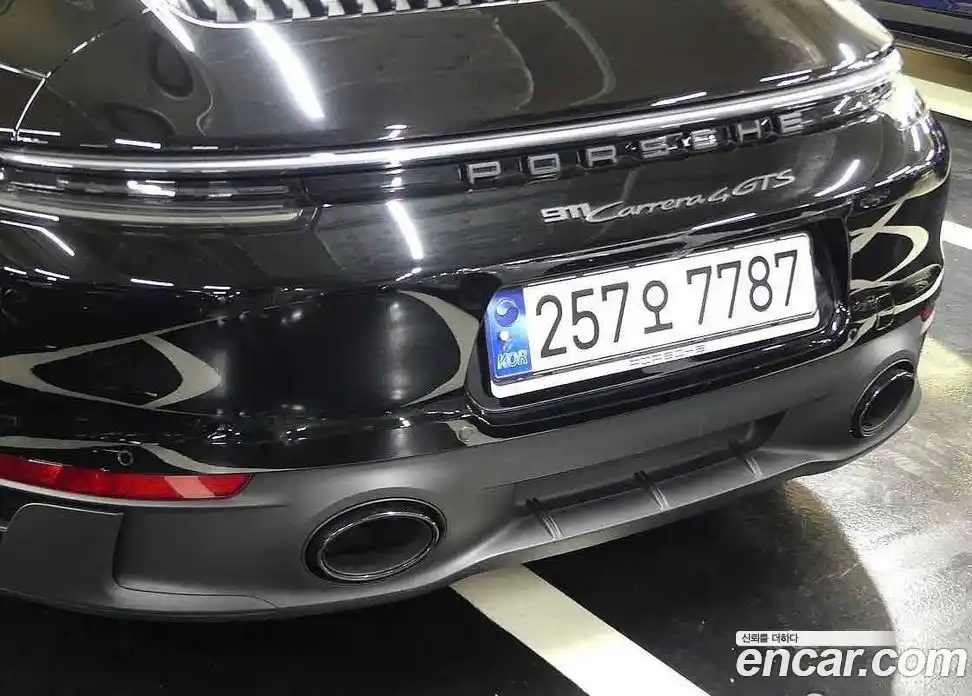 Porsche 911 2023 3.6 автомат (гидро), фото 16