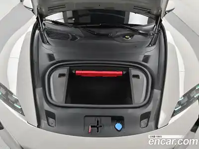 Porsche Taycan 2025 0.1 автомат (гидро), миниатюра 6
