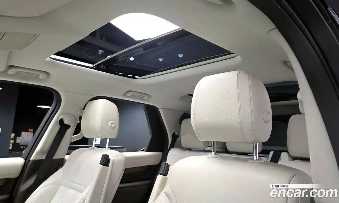 Land Rover Discovery 2018 3.0 автомат (гидро), фото 17
