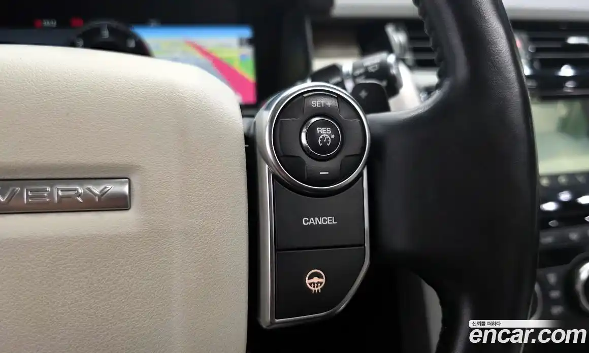 Land Rover Discovery 2018 3.0 автомат (гидро), фото 20