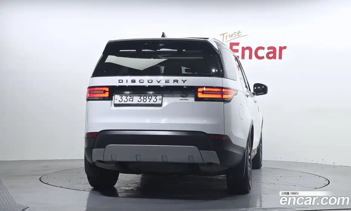 Land Rover Discovery 2018 3.0 автомат (гидро), фото 4