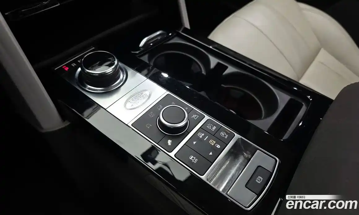 Land Rover Discovery 2018 3.0 автомат (гидро), фото 9