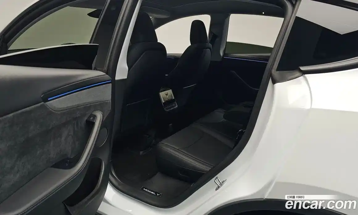 Tesla Model Y 2025 0.2 гидро, фото 16