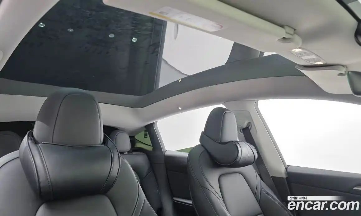 Tesla Model Y 2024 0.2 гидро, фото 13