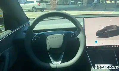 Tesla Model Y 2026 гидро, миниатюра 10