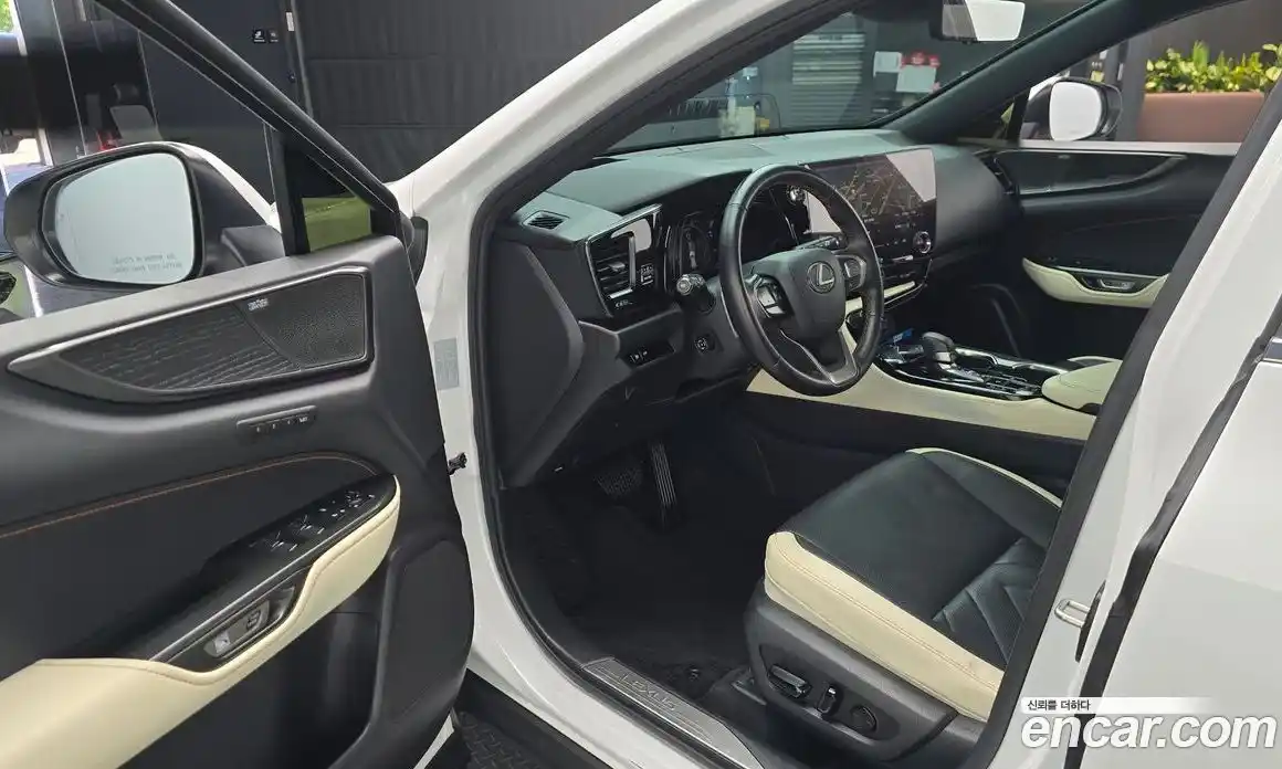Lexus NX 2023 2.5 гидро, фото 10