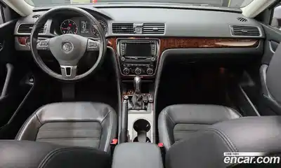 Volkswagen Passat 2013 2.0 автомат (гидро), миниатюра 7
