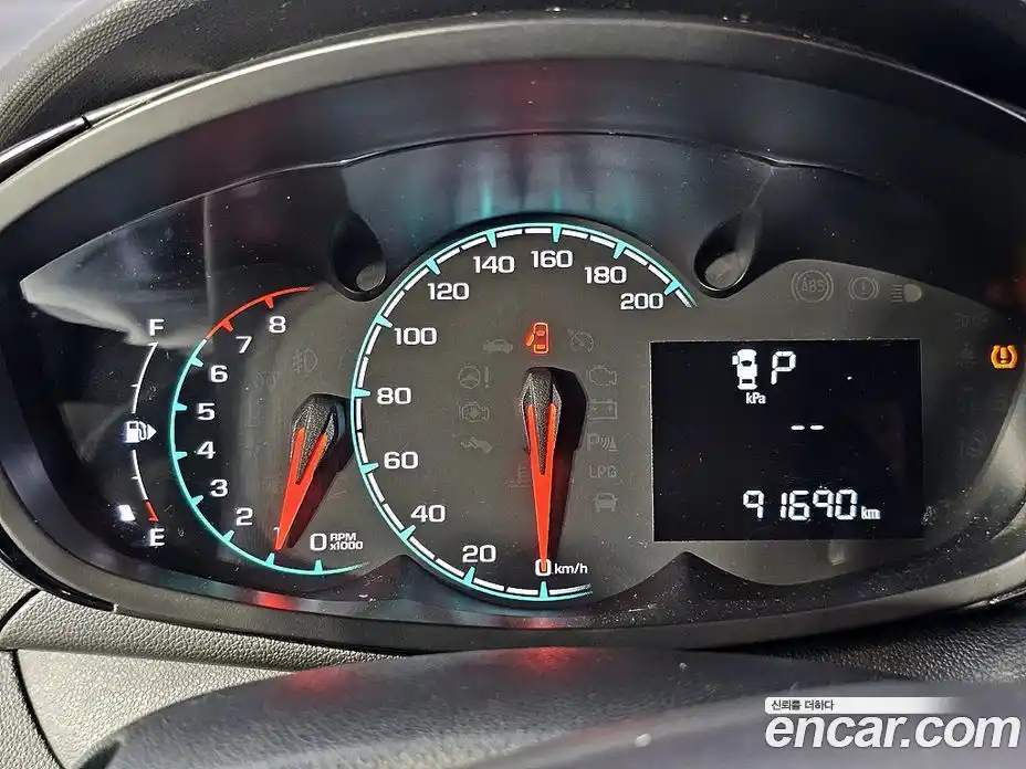 Chevrolet Spark 2016 1.0 автомат (гидро), фото 5