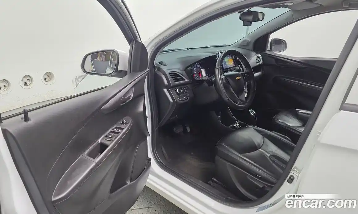 Chevrolet Spark 2019 1.0 гидро, фото 10