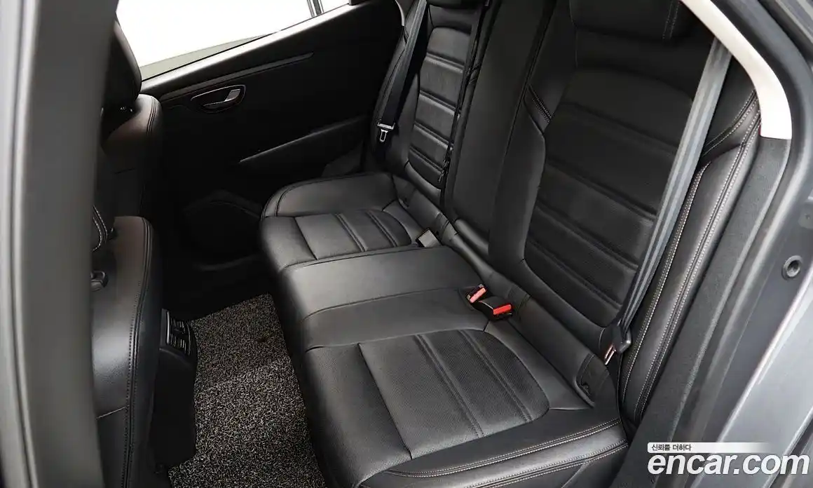 Renault SM6 2023 1.3 гидро, фото 9