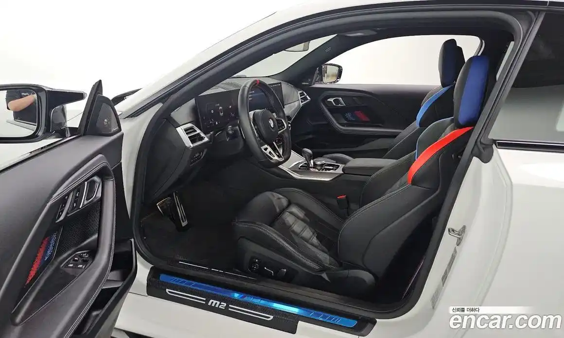 BMW M2 2025 3.0 автомат (гидро), фото 10