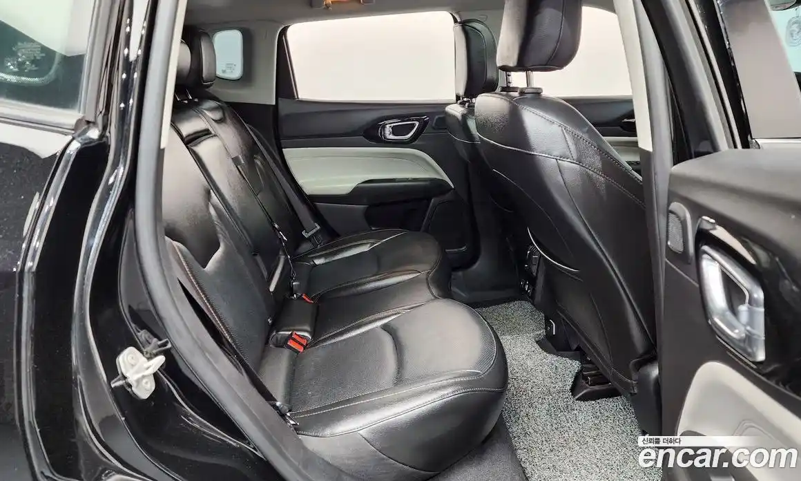 Jeep Compass 2022 2.4 автомат (гидро), фото 17