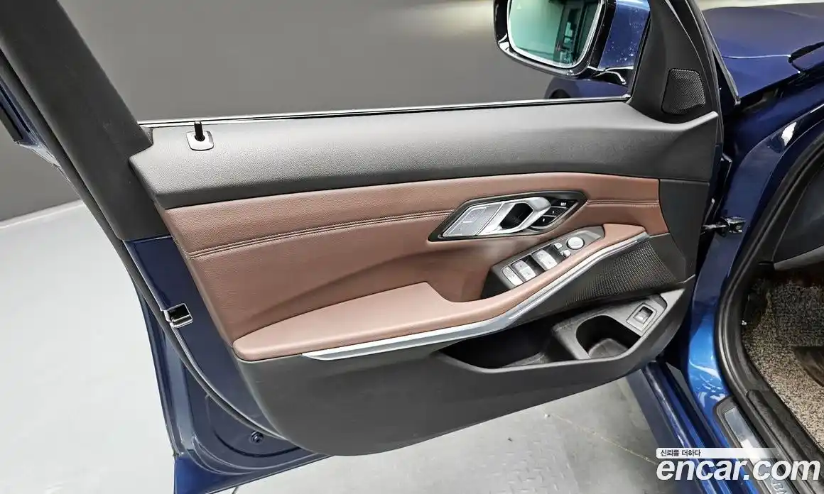 BMW 3 серия 2022 2.0 автомат (гидро), фото 14