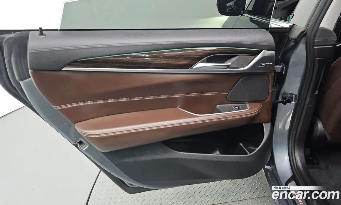 BMW 6 серия 2019 2.0 автомат (гидро), фото 15