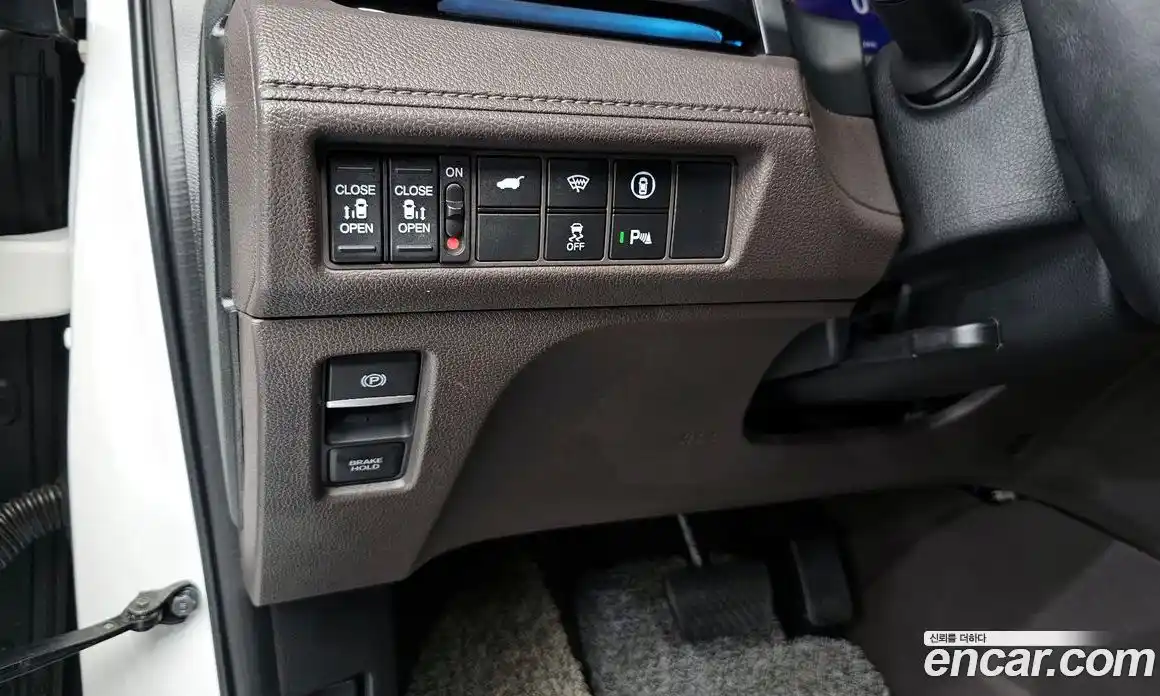 Honda Odyssey 2023 3.5 автомат (гидро), фото 17