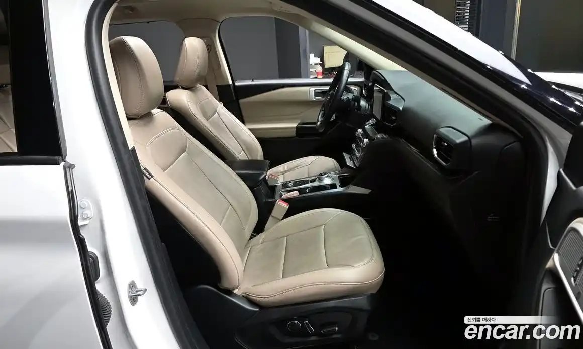 Ford Explorer 2020 2.3 автомат (гидро), фото 17