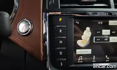 Lincoln Continental 2017 3.0 гидро, миниатюра 12