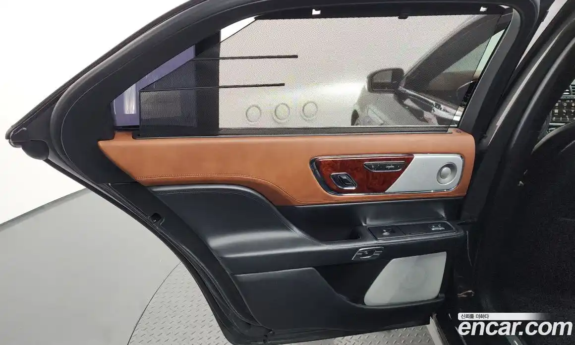 Lincoln Continental 2017 3.0 гидро, фото 15
