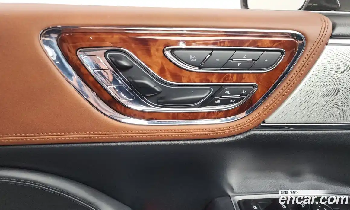 Lincoln Continental 2017 3.0 гидро, фото 37
