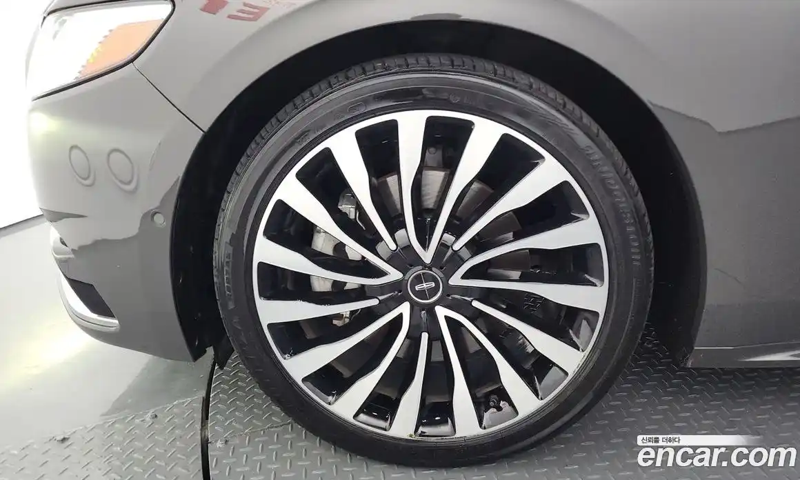 Lincoln Continental 2017 3.0 гидро, фото 5