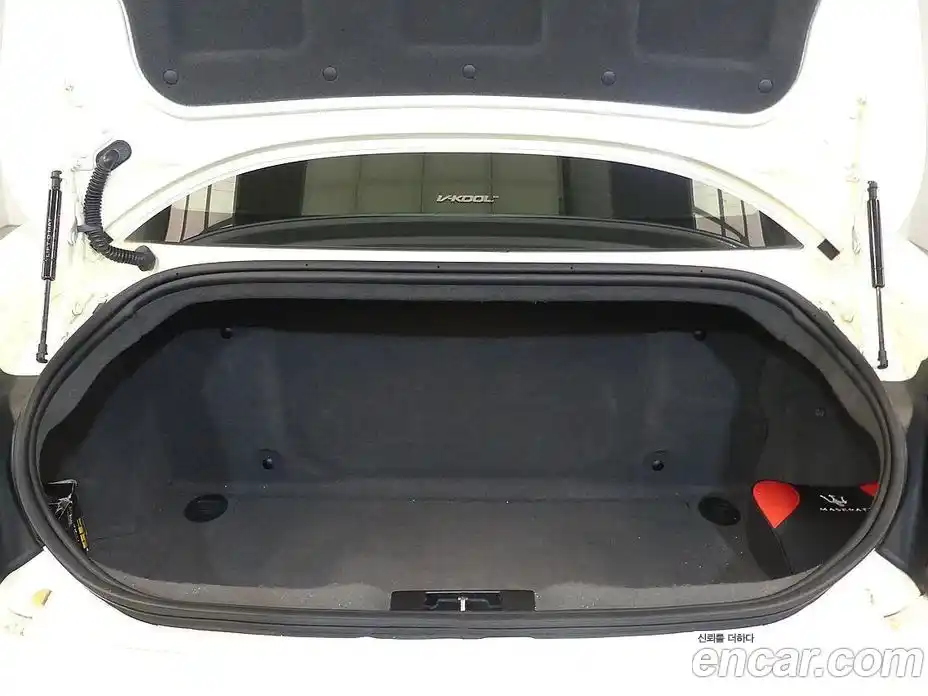 Maserati GranTurismo 2011 4.7 гидро, фото 19