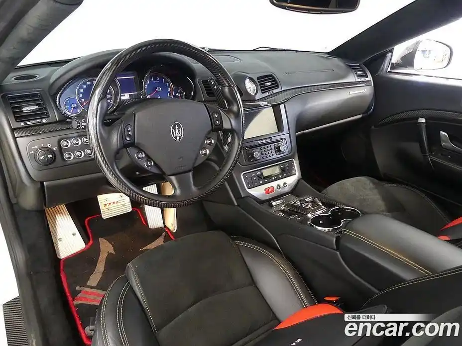 Maserati GranTurismo 2011 4.7 гидро, фото 5