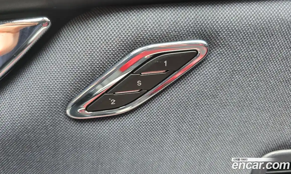 Maserati Quattroporte 2019 3.0 гидро, фото 32