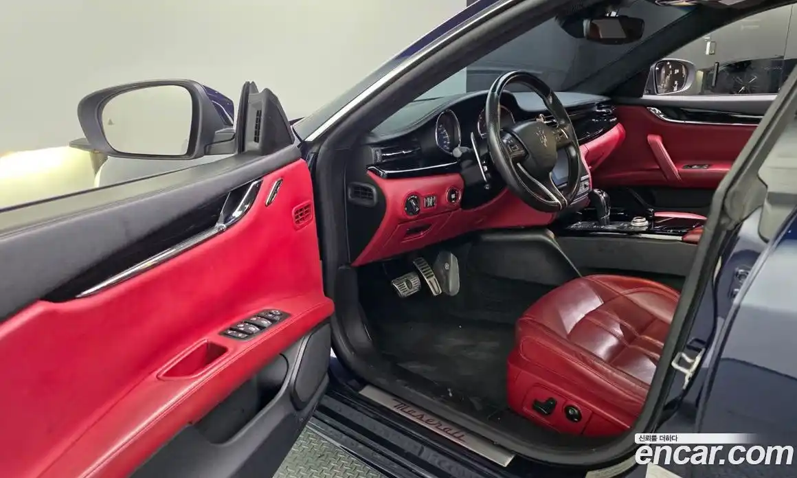 Maserati Quattroporte 2017 3.0 гидро, фото 10
