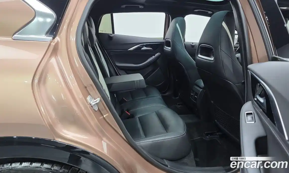 Infiniti Q30 2017 2.0 гидро, фото 17