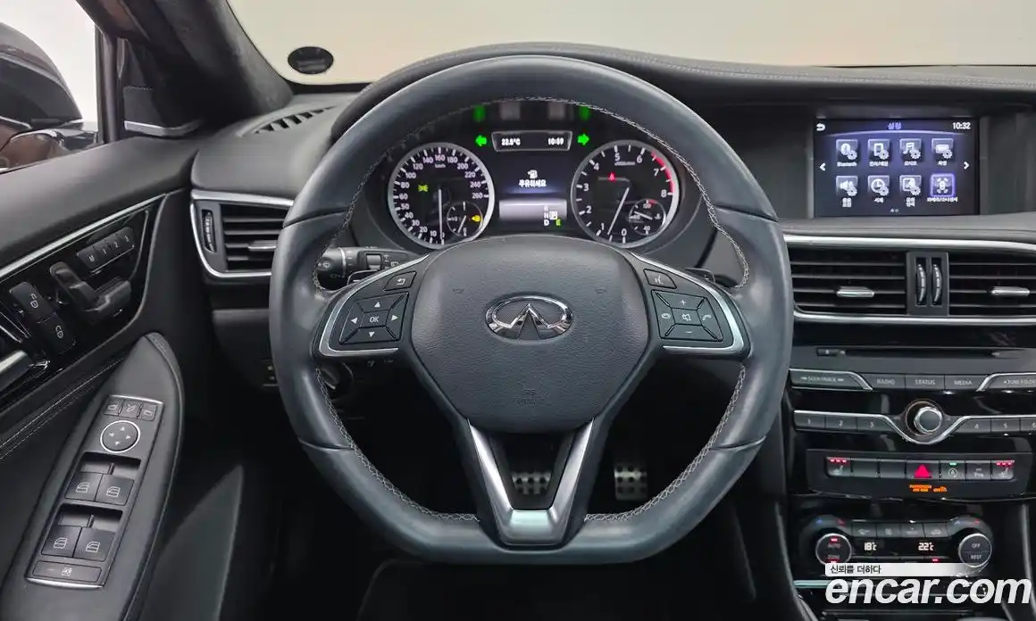 Infiniti Q30 2017 2.0 гидро, фото 18