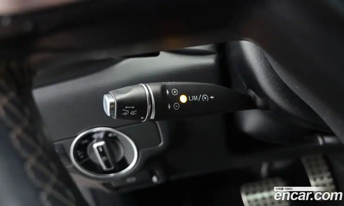 Infiniti Q30 2017 2.0 гидро, фото 23