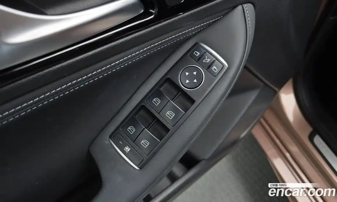 Infiniti Q30 2017 2.0 гидро, фото 28